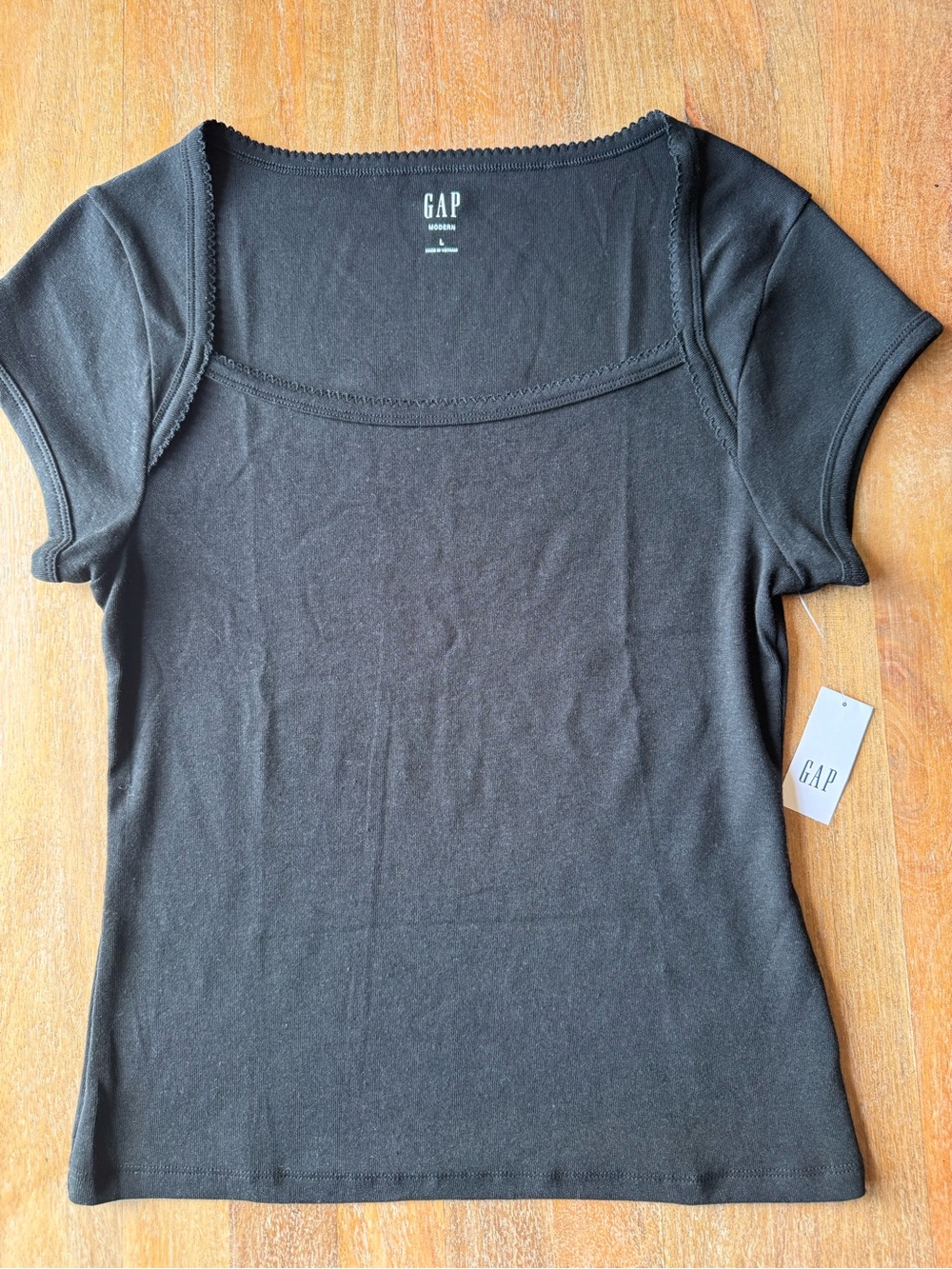Gap modern square neck t-shirt